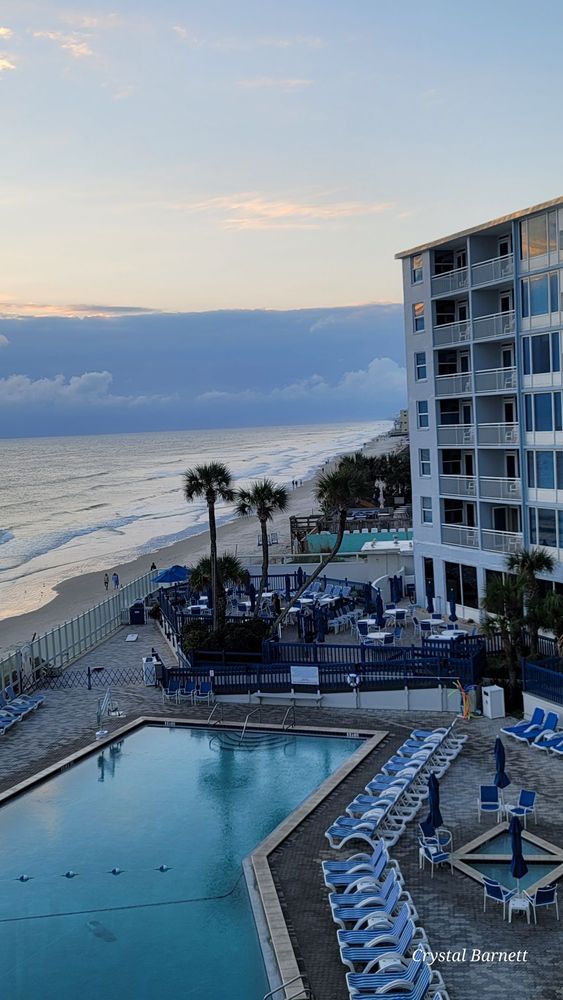 Islander Beach Resort