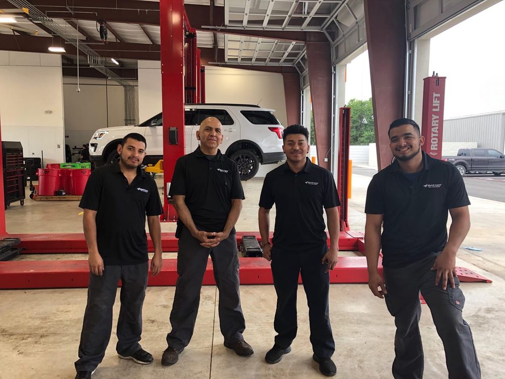 Hacienda Ford Edinburg Tx >> Quick Lane At Hacienda Ford Oil Change Stations 211 S Hacienda Ford Edinburg Tx >> Quick Lane At Hacienda Ford Oil Change Stations 211 S