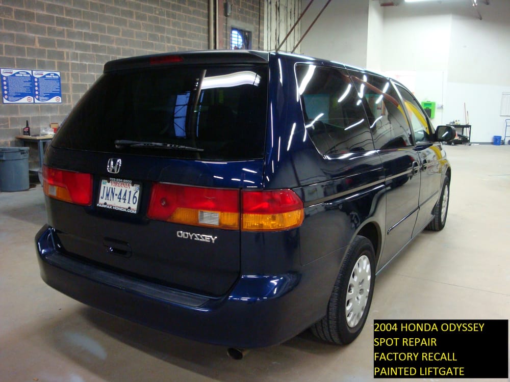 2004 Honda Odyssey Tailgate Damage Repair And Repaint Yelp 105 Photos For Maaco Collision Repair Auto Painting