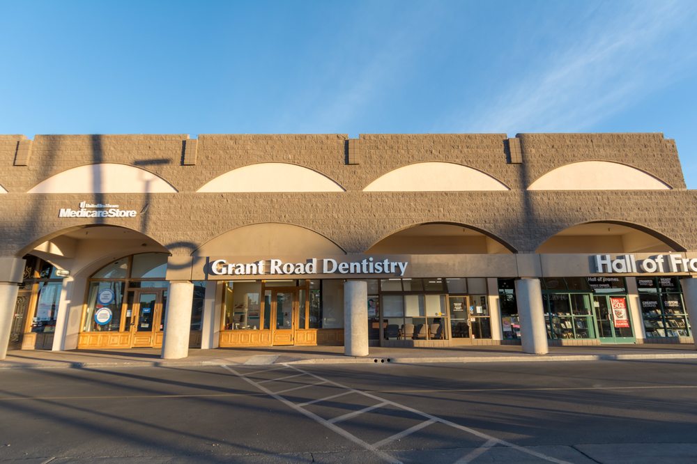 Grant Road Dentistry 12 Photos Oral Surgeons 4811 E Grant Rd
