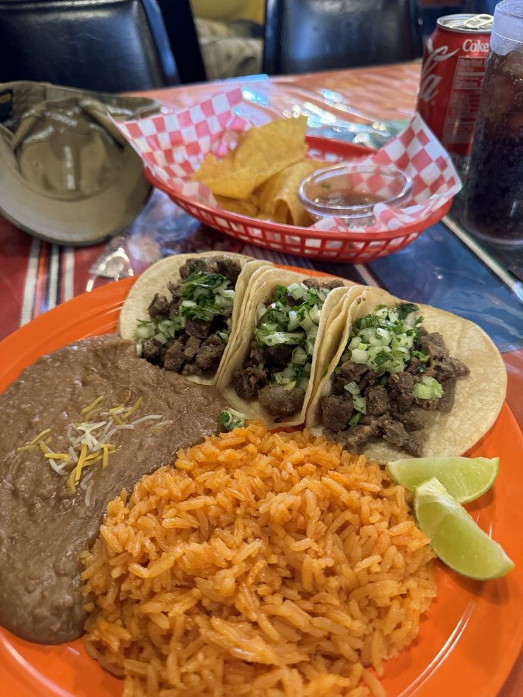 Julian’s Burritos