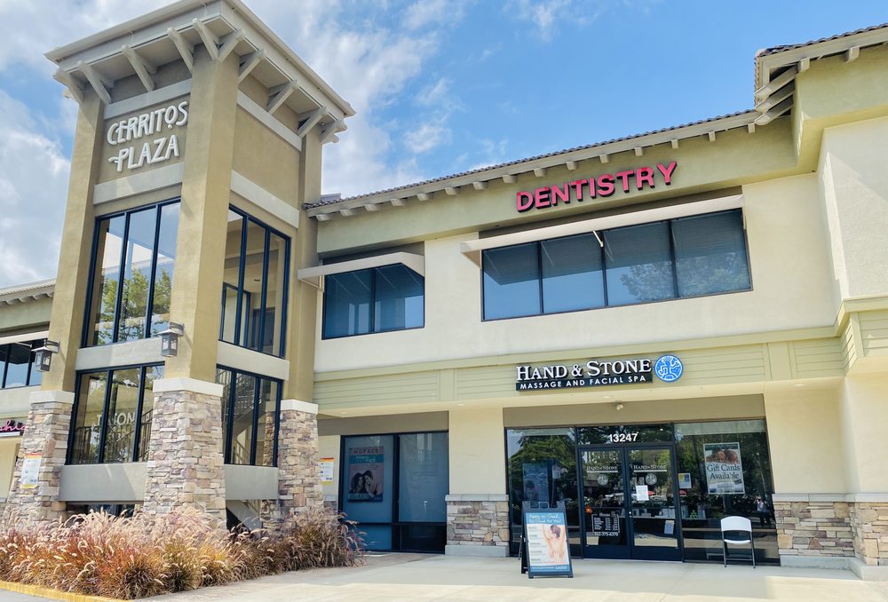image of business Cerritos Plaza Dentistry