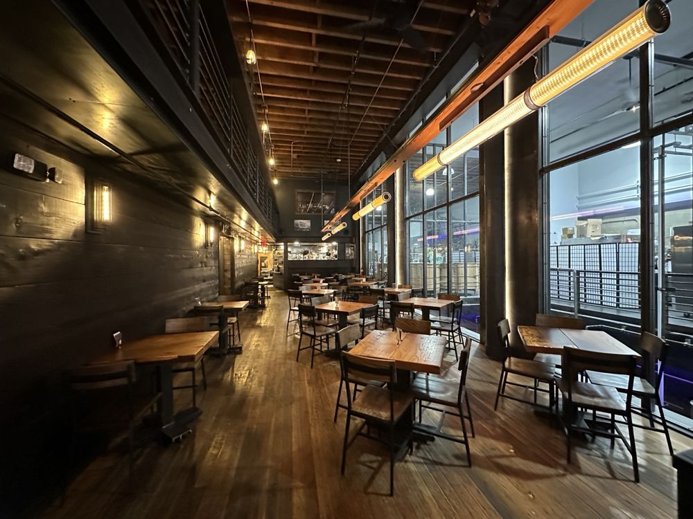 Penny Farthing Bar & Restaurant