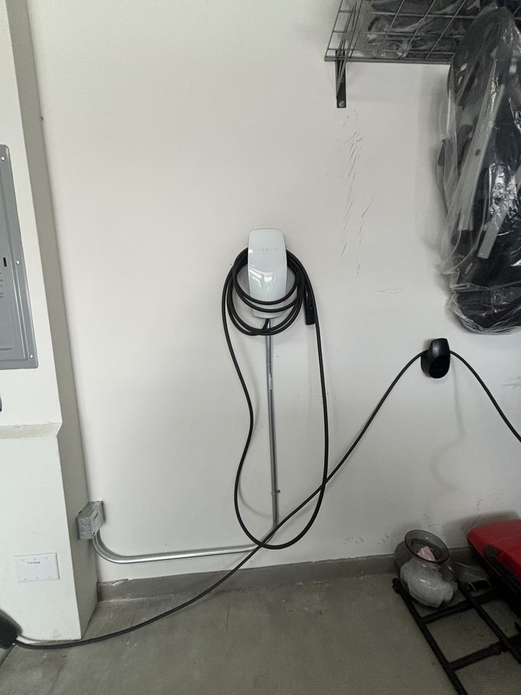 United Lighting & Electric