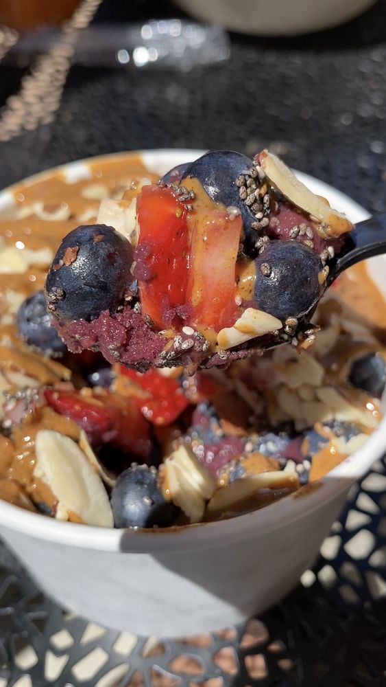 JUGO Salad & Juice Bar JUGO Salad & Juice Bar