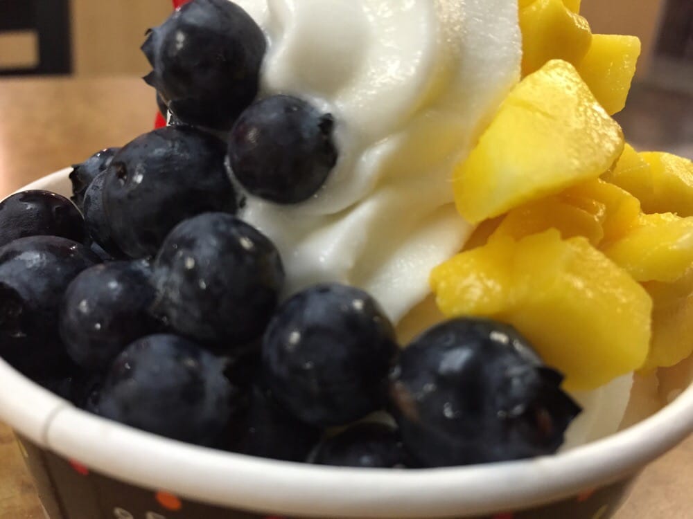 Red Mango Frozen Yogurt