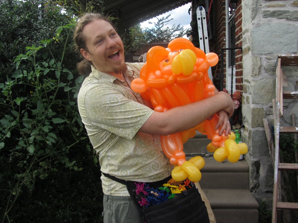 Party Artisans with Dan The Balloon Man Balloon Services Port