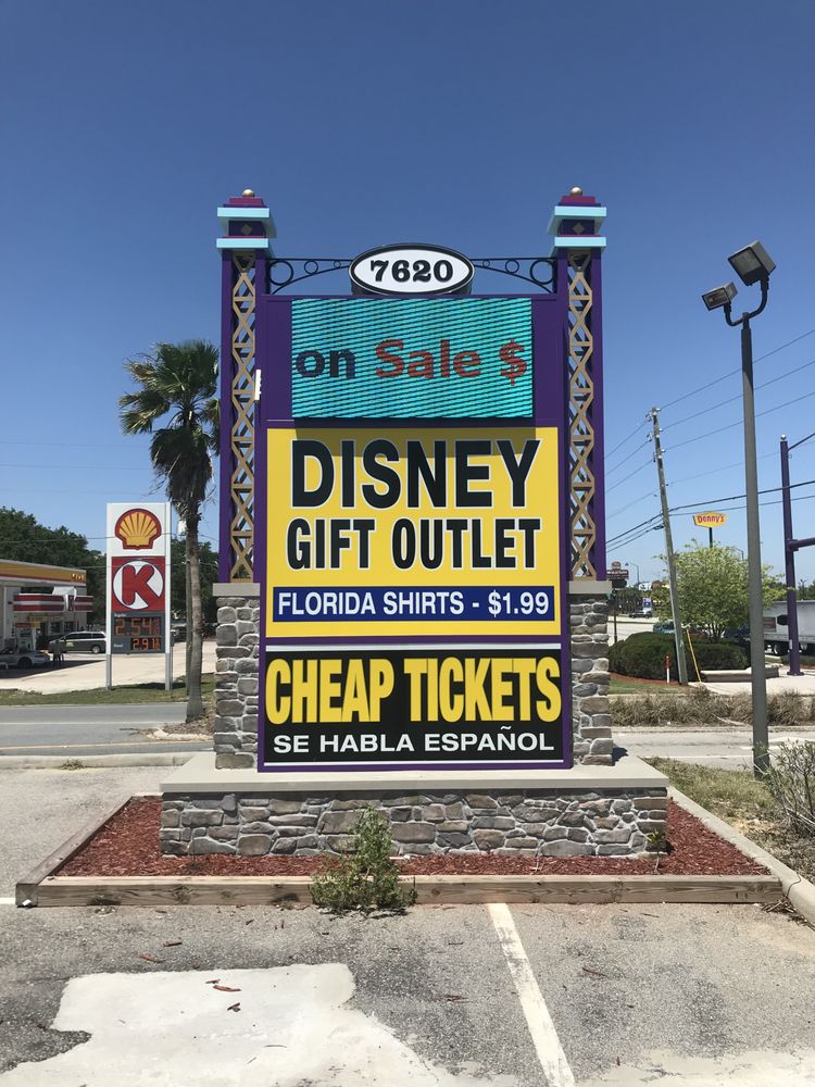 Disney Gift Outlet 13 Reviews Gift Shops 7620 W Irlo Bronson