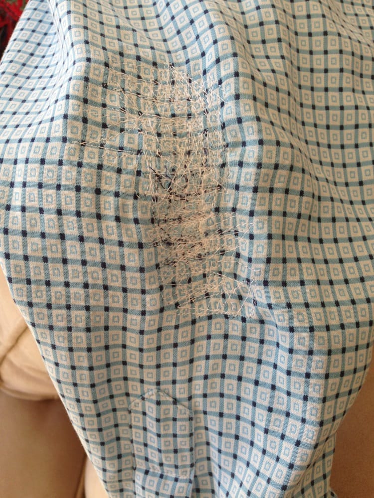 Connie’s Cleaners & Tailor Sewing & Alterations 5107 N Lincoln Ave