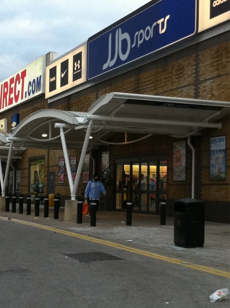 JJB Sports CLOSED Sporting Goods 1012 Crown Road, Enfield