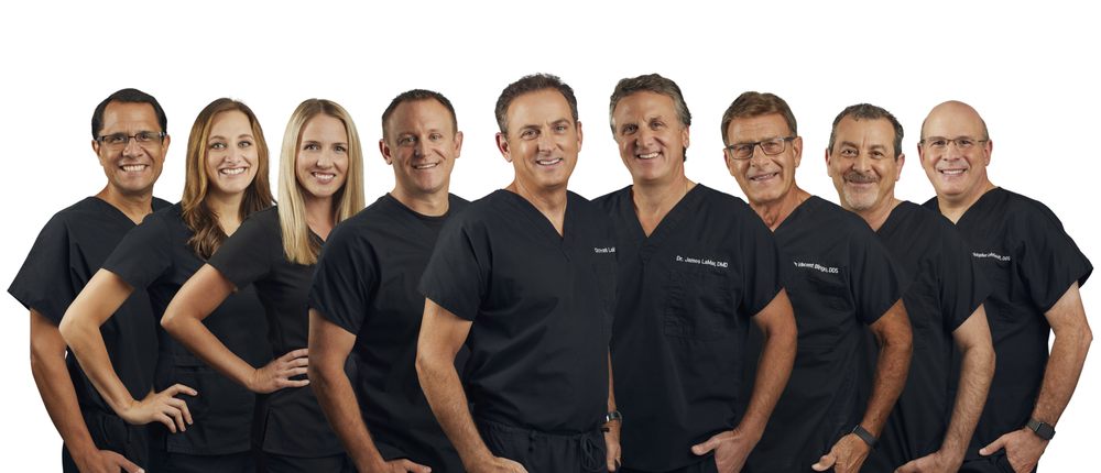 image of business Elmwood Dental Group