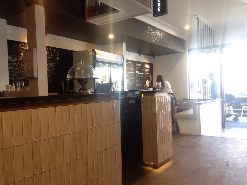 The Inside Yelp 5 Photos For Main Street Burger Bar