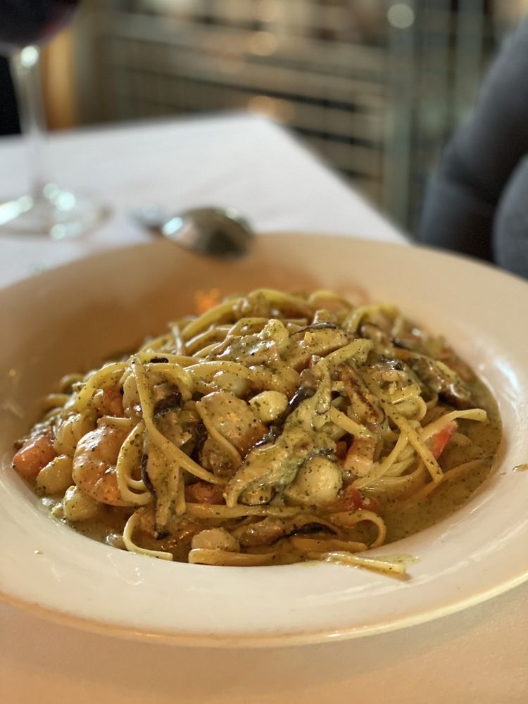 The Mission Square Restaurant & Lounge