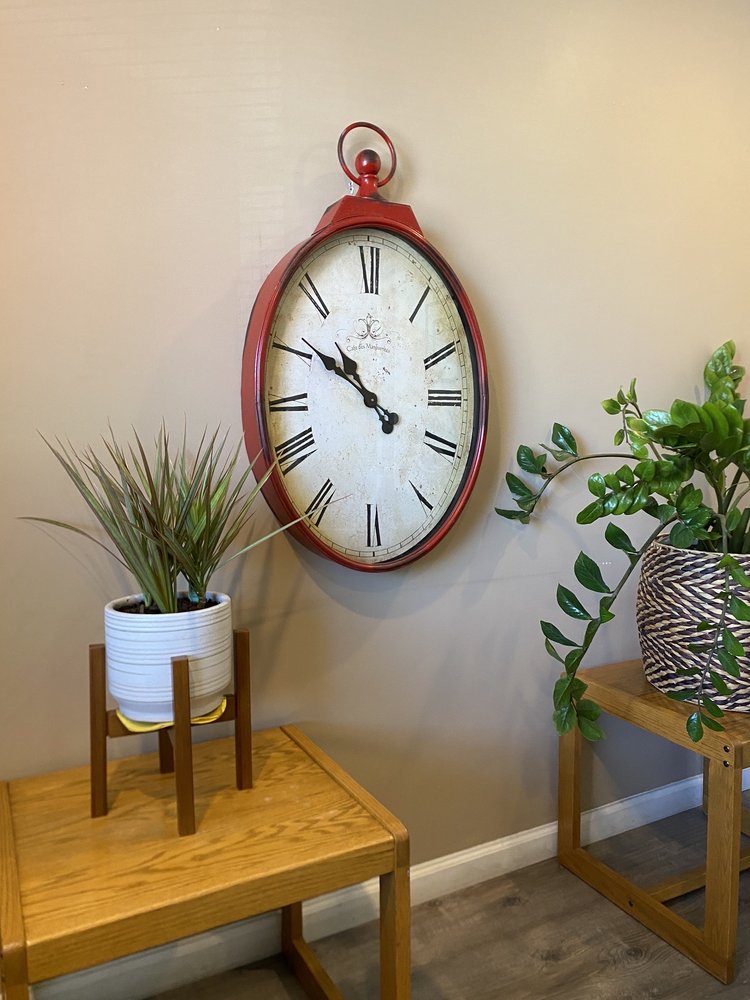 image of business Pooja Hegde, DDS