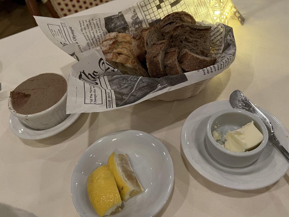 Chez Pierre Chez Pierre