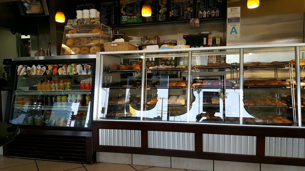 Winchell’s 14 Photos & 17 Reviews Donuts 14530 Brand Blvd