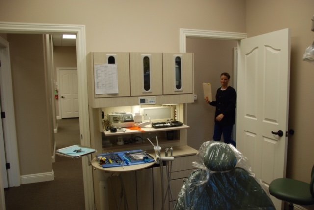 image of business Mark L Davis, DDS