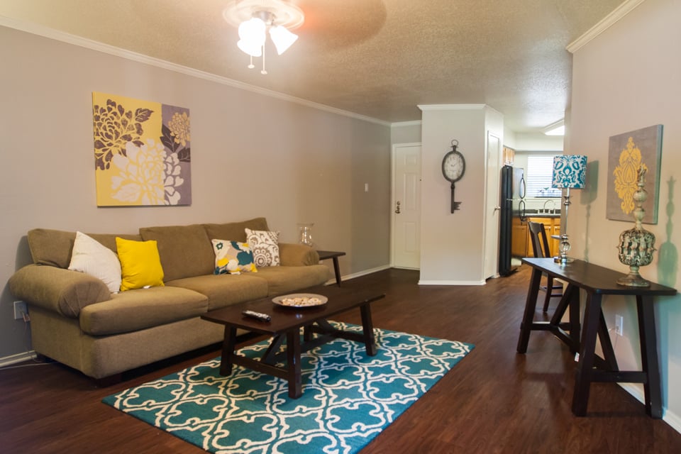 Deerwood Apartments
