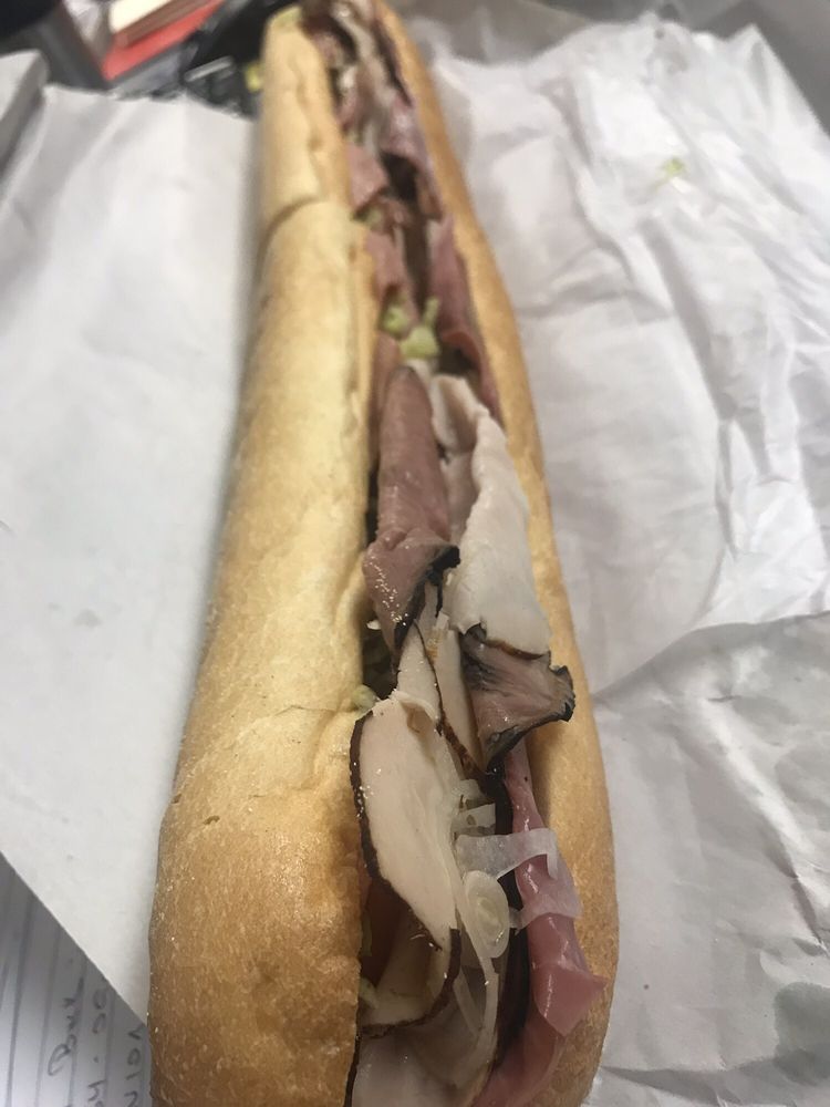Lee's Hoagie House
