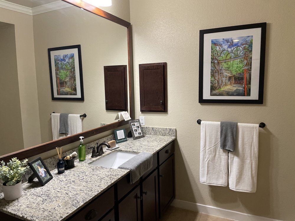 Sandstone Ridge Apartments