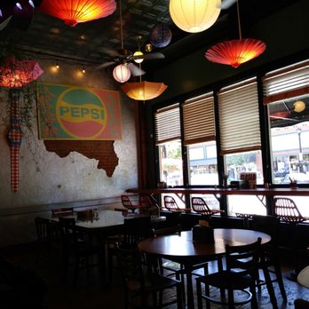 Messenger Pizza 105 Photos 182 Reviews 1224 1st St S Messenger Pizza 105 Photos 182 Reviews 1224 1st St S Nampa Id Restaurant Phone Number Yelp