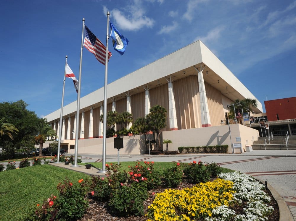 Lakeland Center