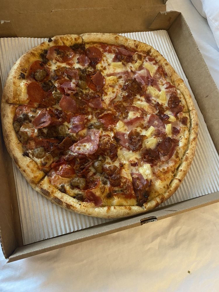 Mountain Trail Grill & Pizza