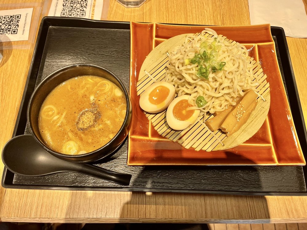 Sanpoutei Ramen