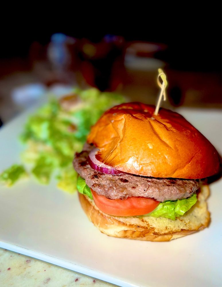 Déjà Brew Taproom & Kitchen