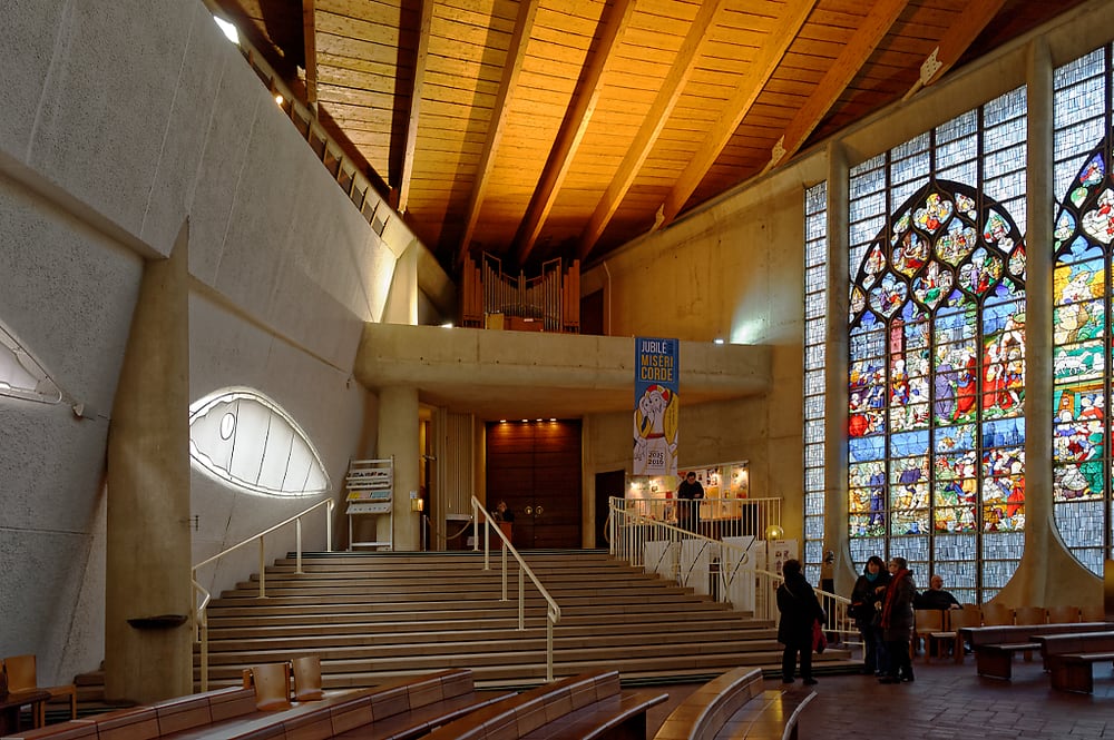 L’église SainteJeanned’Arc 16 Photos & 12 Reviews Churches