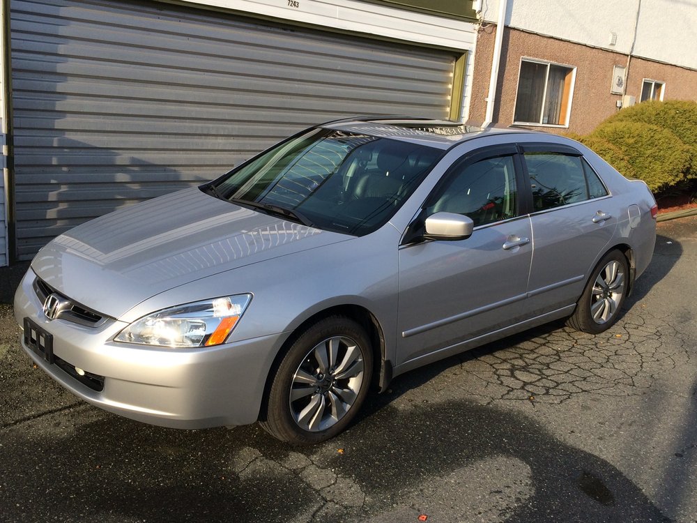 Starlite Auto Body
