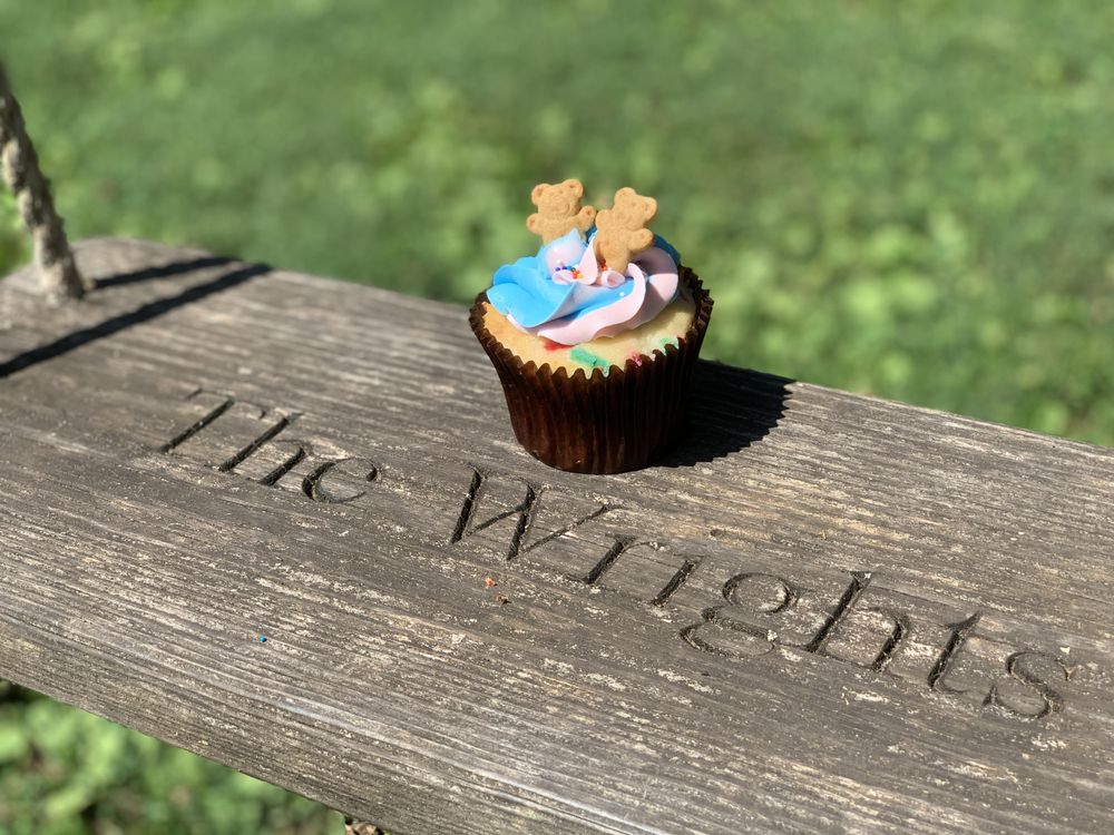 Smallcakes Cupcakery & Creamery