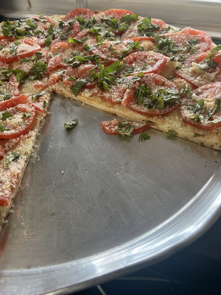 Tommy's Pizza Suntree