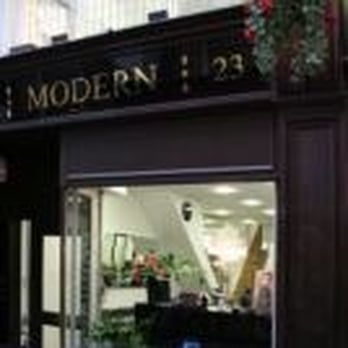 Modern Hairdressing Barbers 23 Thorntons Arcade Ping Photo Of Modern Hairdressing Leeds West Yorkshire United Kingdom