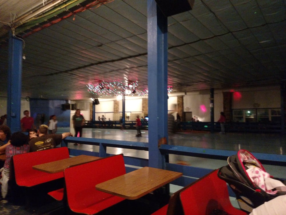 Municipal Park Roller Rink Skating Rinks 615 Richard ster Dr