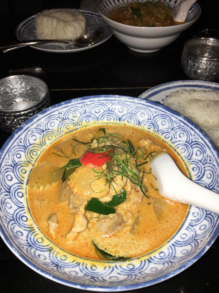 Chat Thai