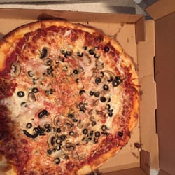 Long Island Pizza Closed 23 Photos 75 Reviews 610 N Photo Of Long Island Pizza Surf City Nc United States If You