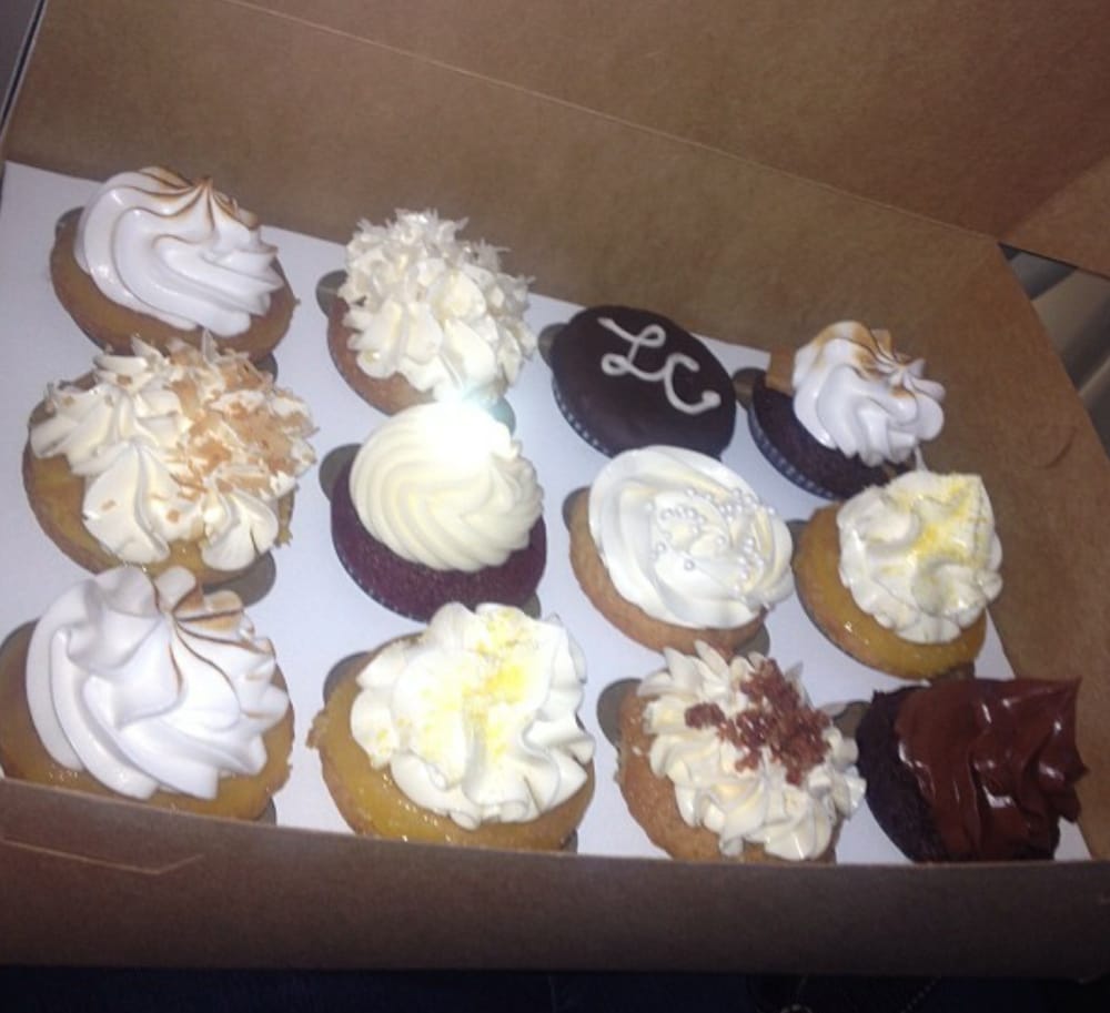Little Cakes Cupcake Kitchen Vista Ca Little Cakes Cupcake Kitchen Vista Ca