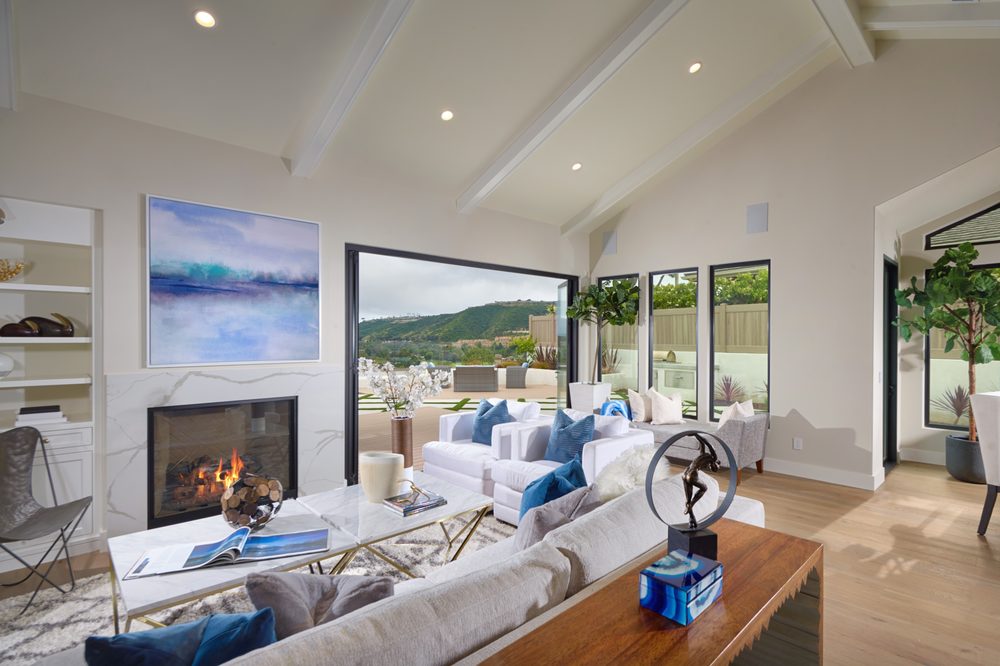 image of business Pacific Staging