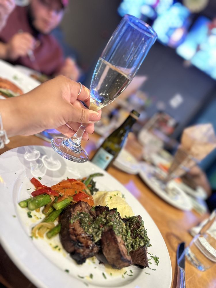 Par 3 At Poplar Creek