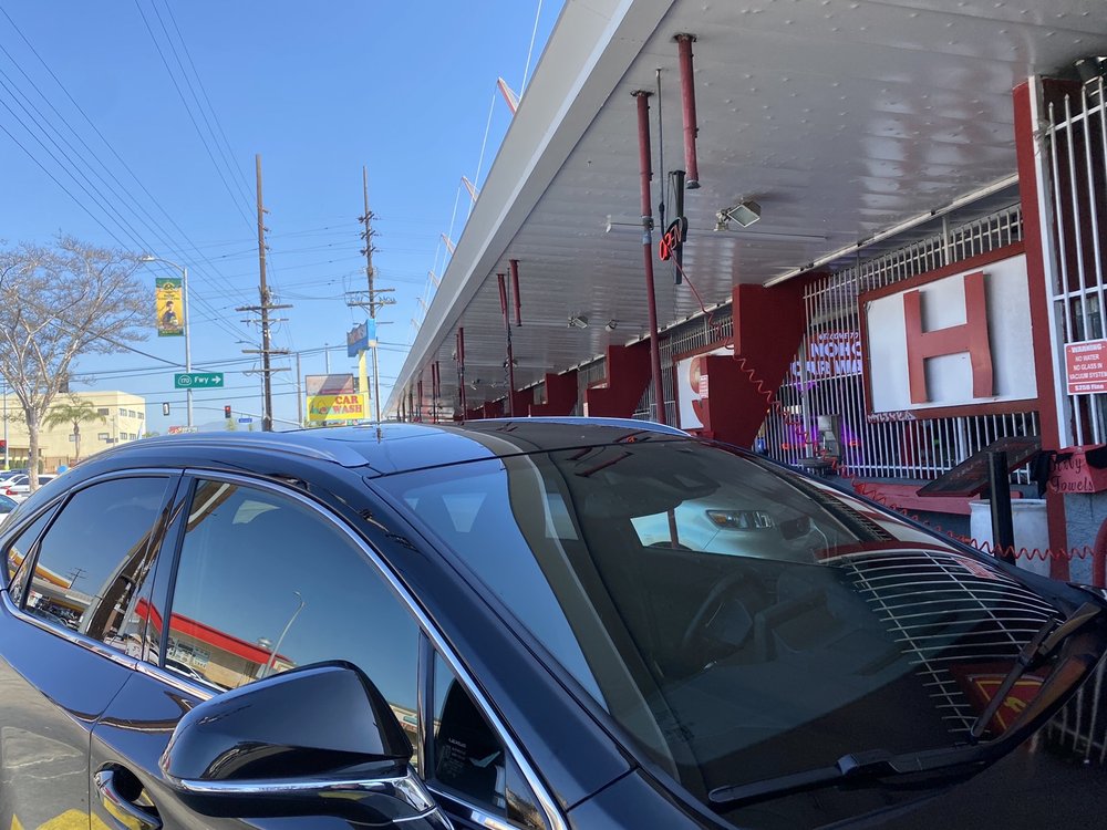 NoHo Carwash