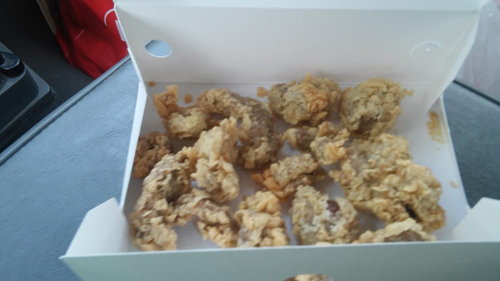 Bushs Chicken Restaurants 637 N Robinson, Robinson, TX Restaurant