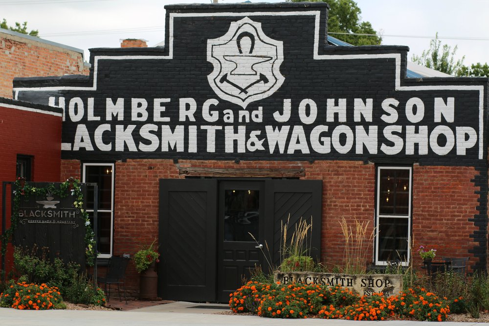 Blacksmith Coffee Shop & Roastery 27 Photos & 17 Reviews Coffee & Tea 122 N Main St