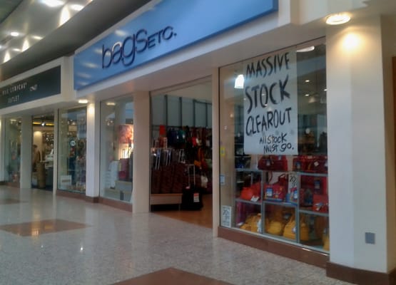 Bags Etc Accessories Unit F2b Salford Quays Greater Photo Of Bags Etc Salford Greater Manchester United Kingdom