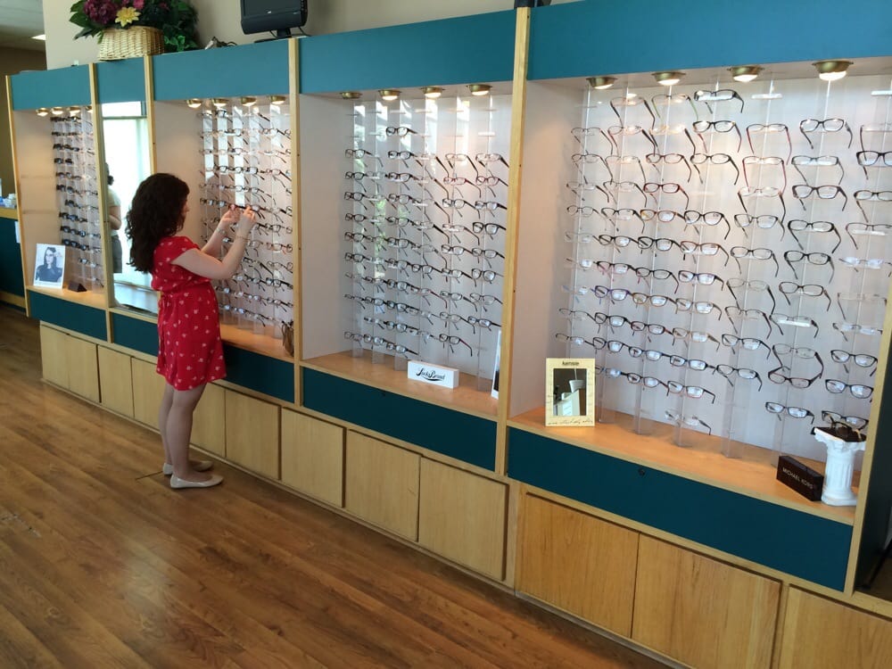 Greater New Orleans Eye Care Optometrists 1670 Barataria Blvd