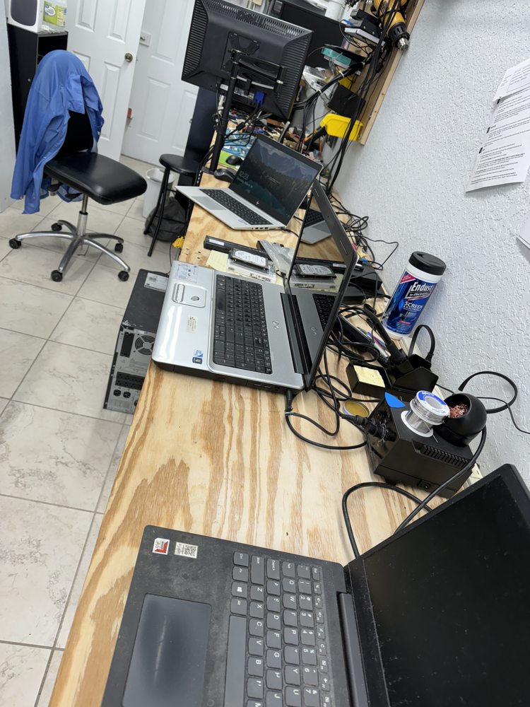 Computer Shack