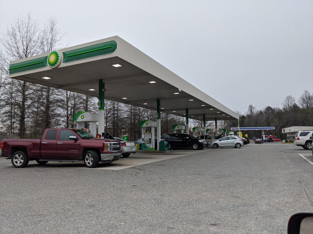 Borderline Mini Mart