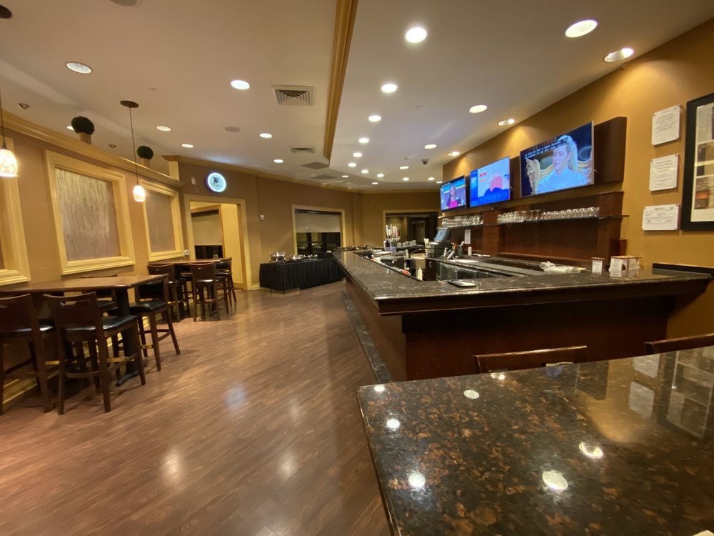 DoubleTree Resort by Hilton Hotel Lancaster