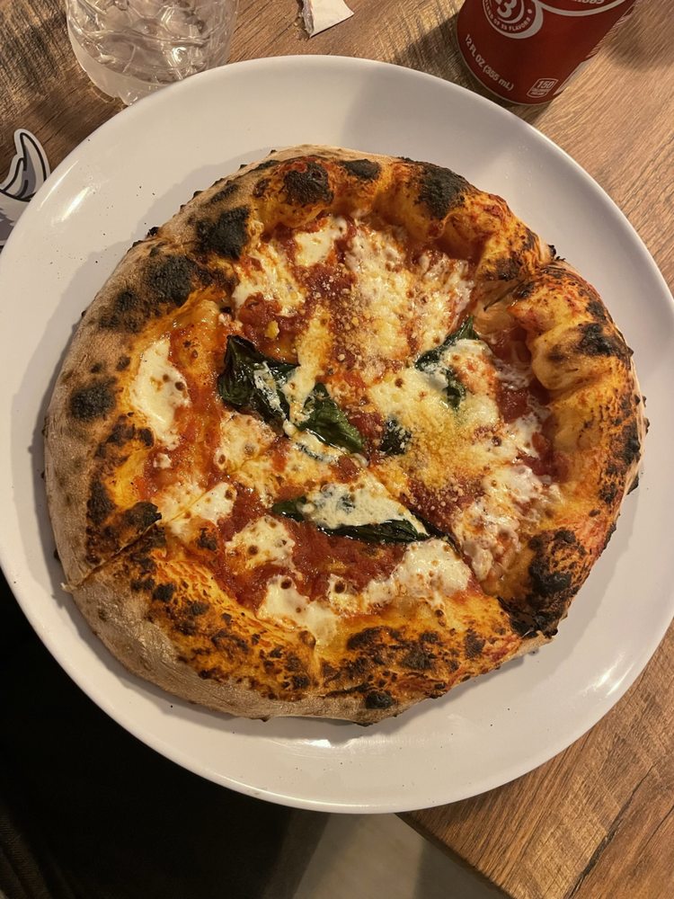 Sylvia Pizza