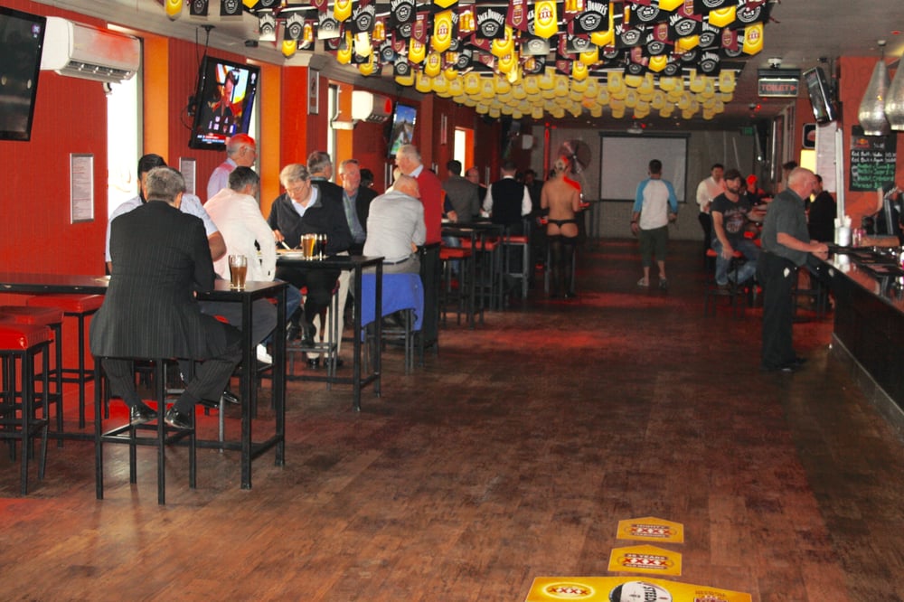 gay bars in brisbane australia gay jocks with massive muscles